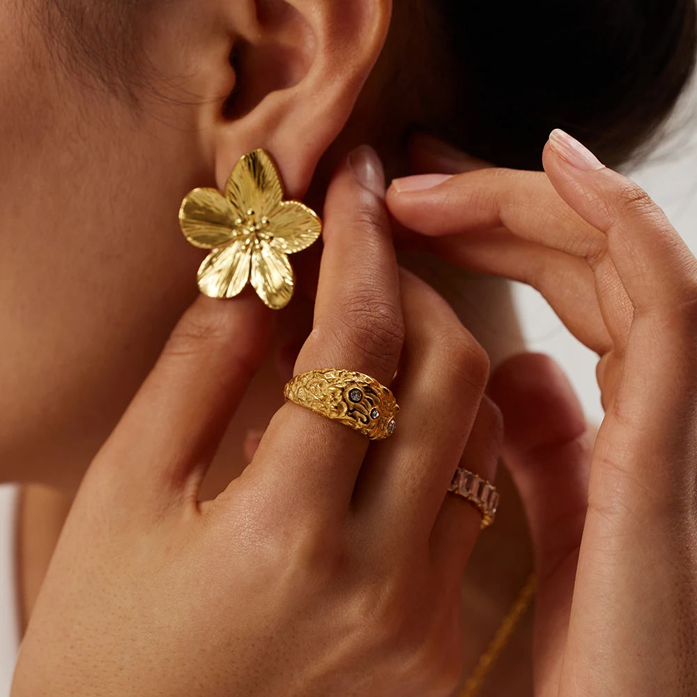 vintage Bloom Earring