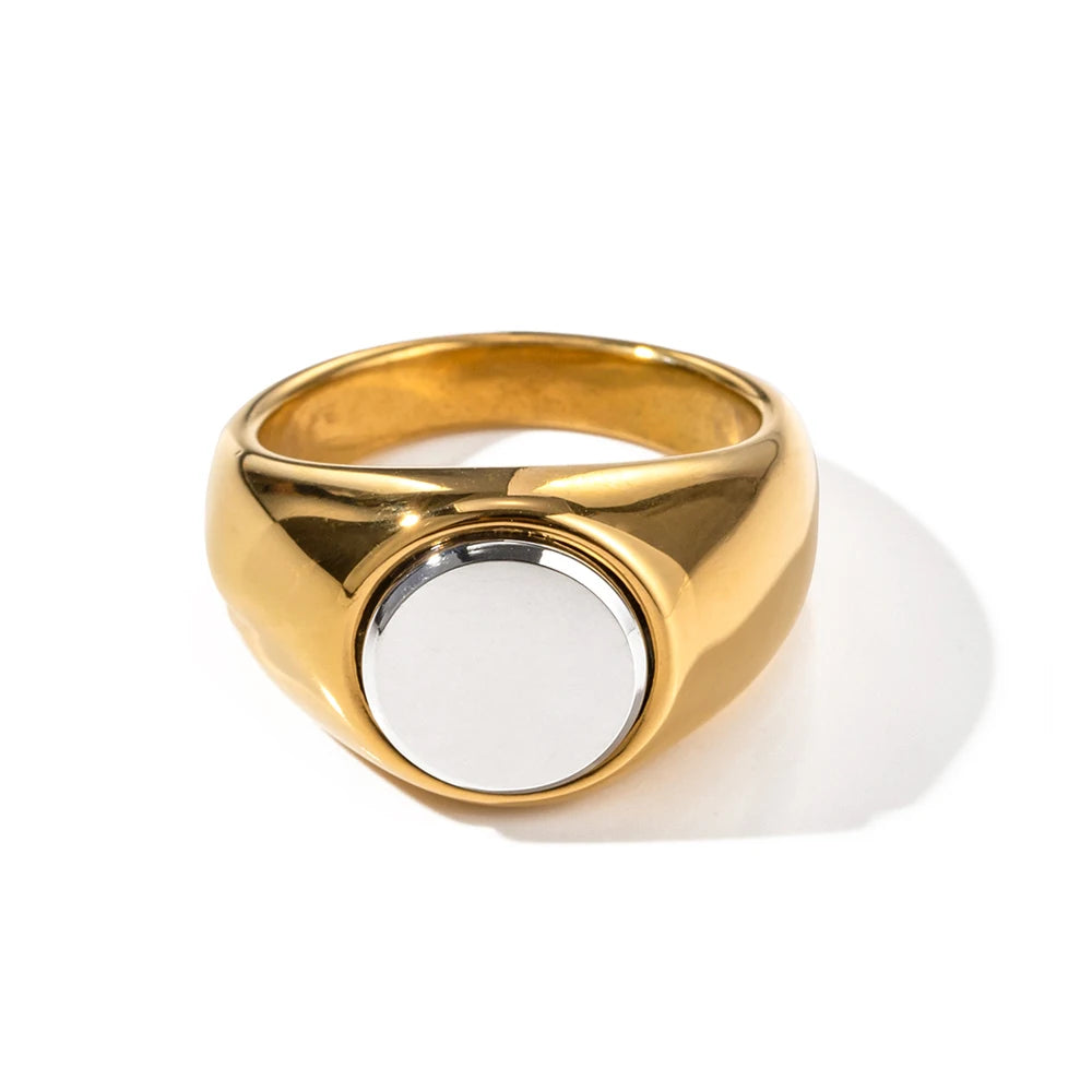 Luna Stone Ring