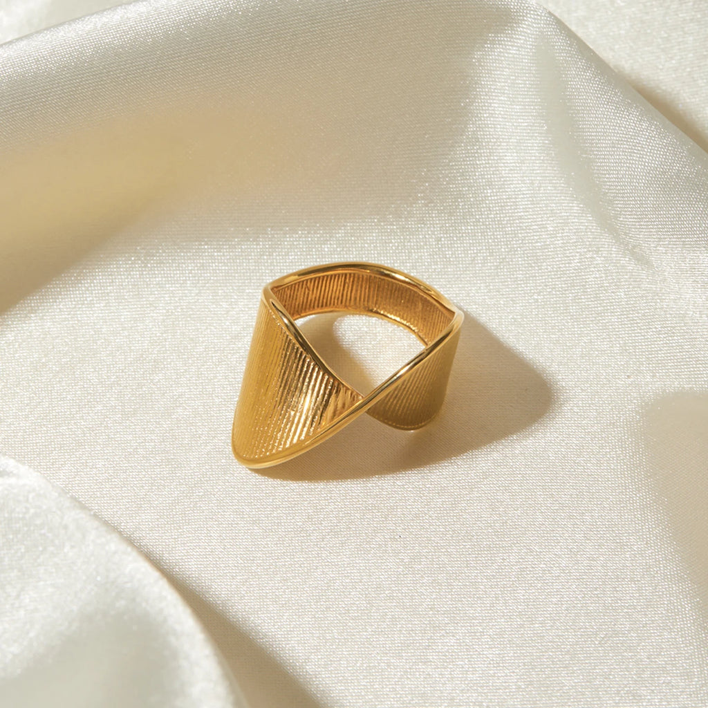 Golden Tide Ring