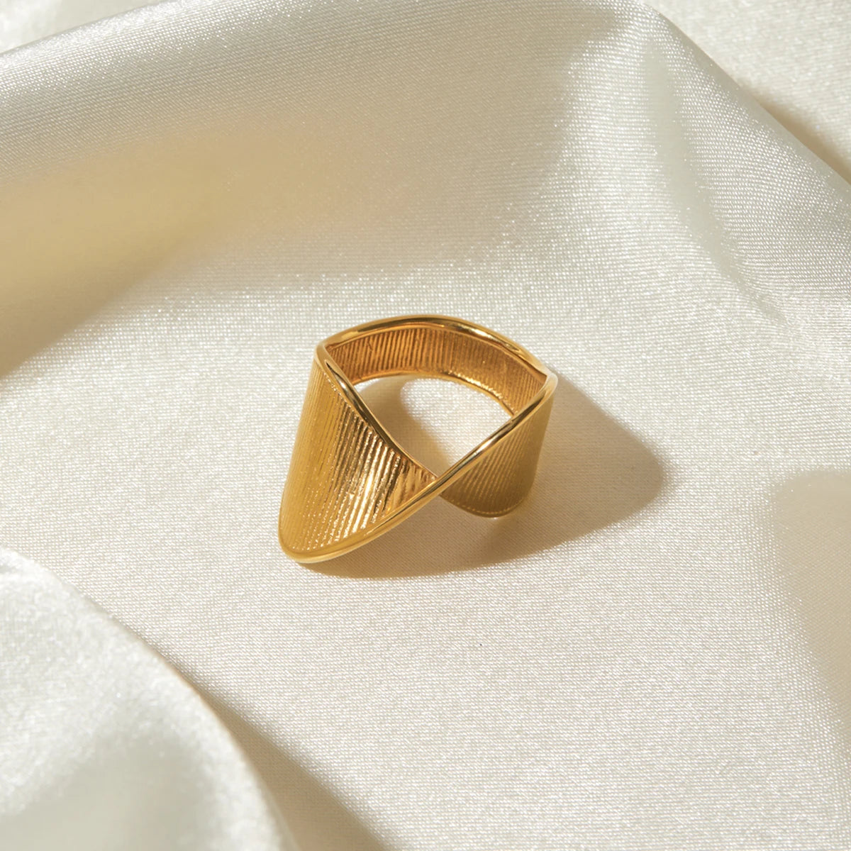Golden Tide Ring