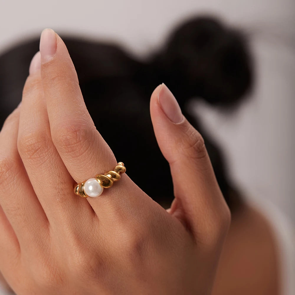 Golden Pearl Ring