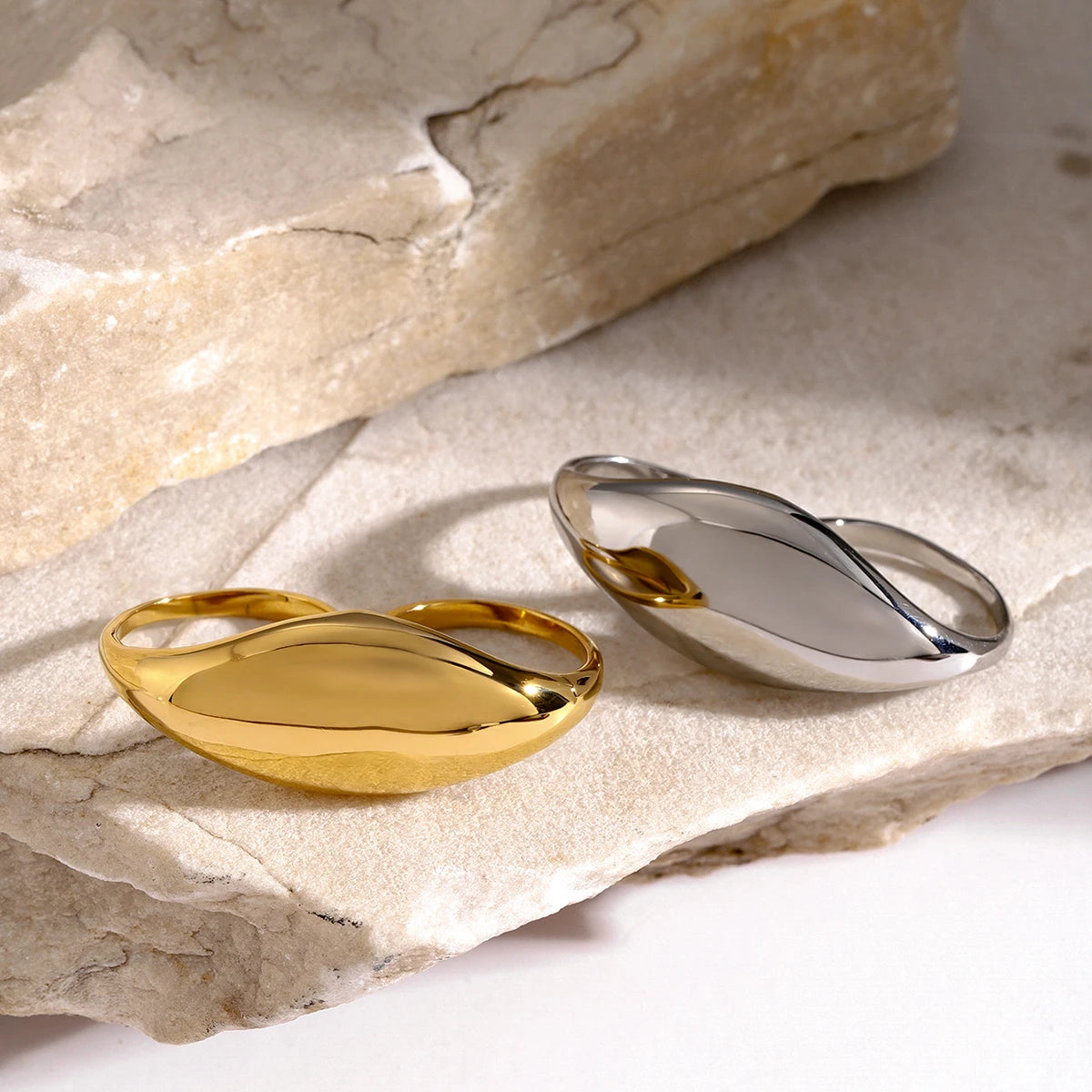 Venus Ring