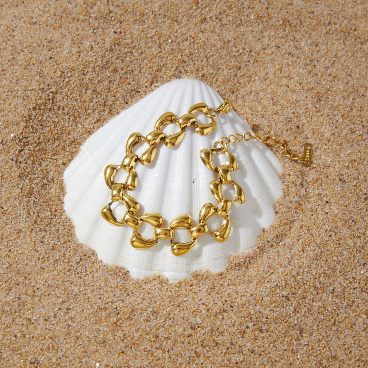 Hollow Chain Bracelet