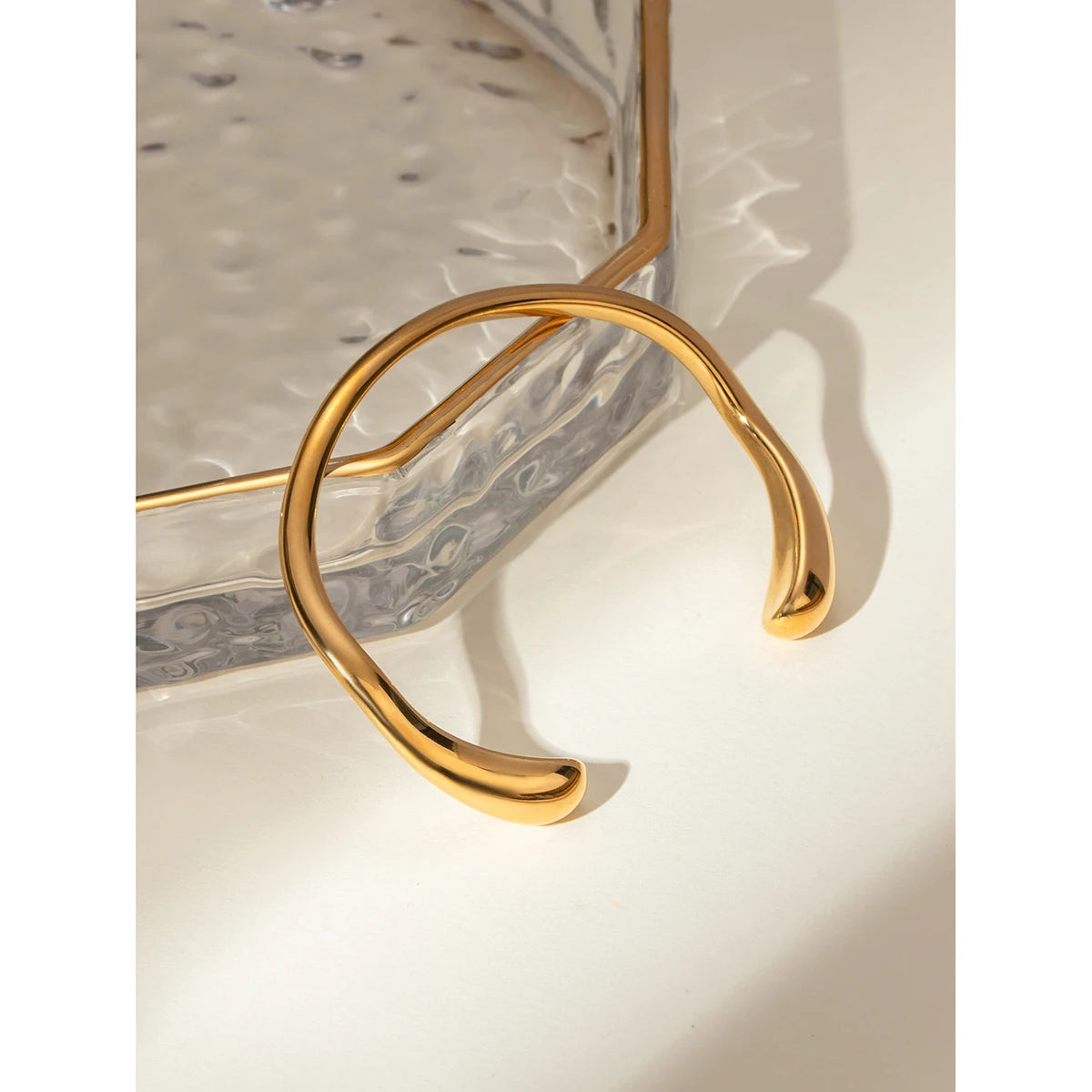 Isia Golden Bracelet