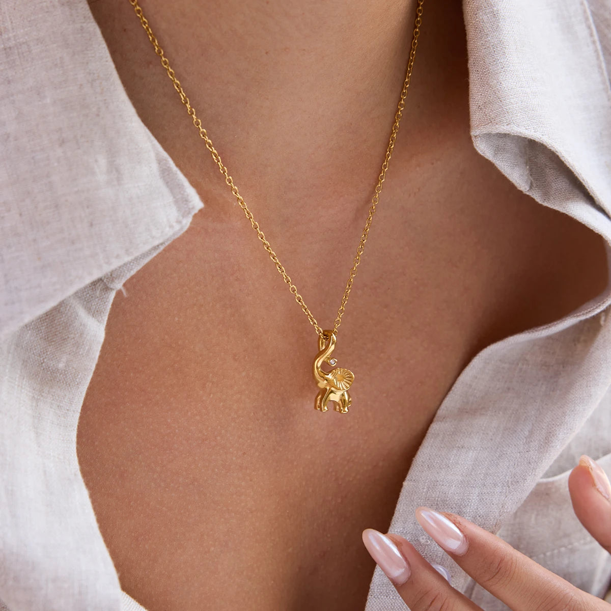 Golden elephant Necklace