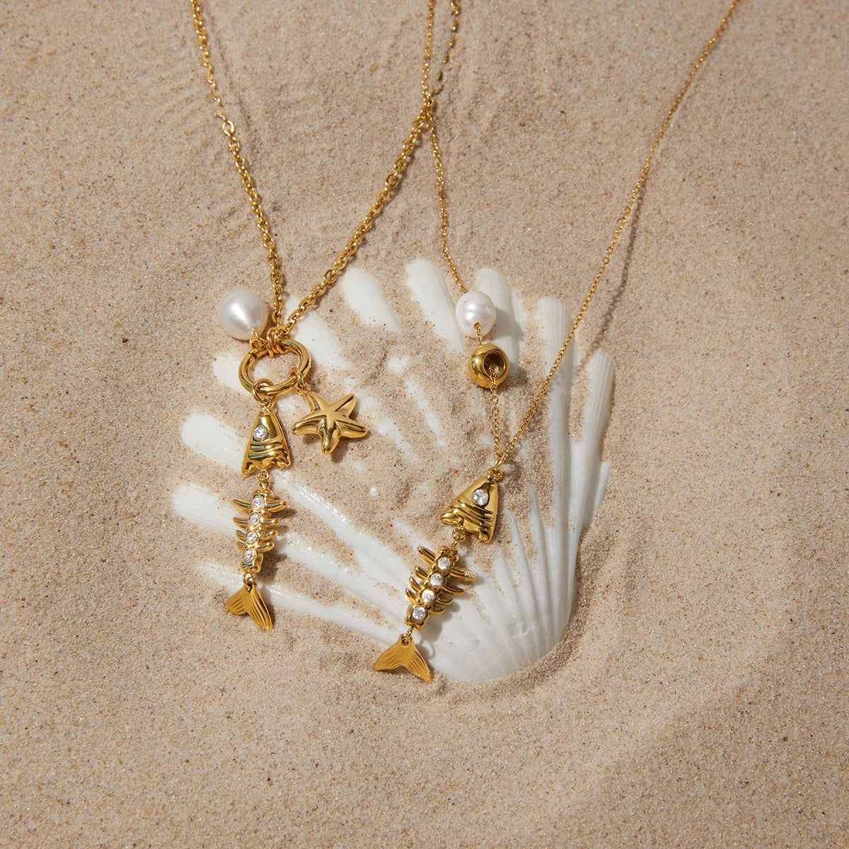 Gold Tressure Necklace