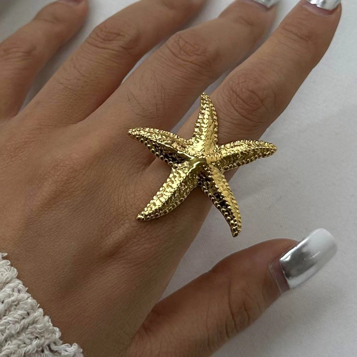 Gold Starfish Ring