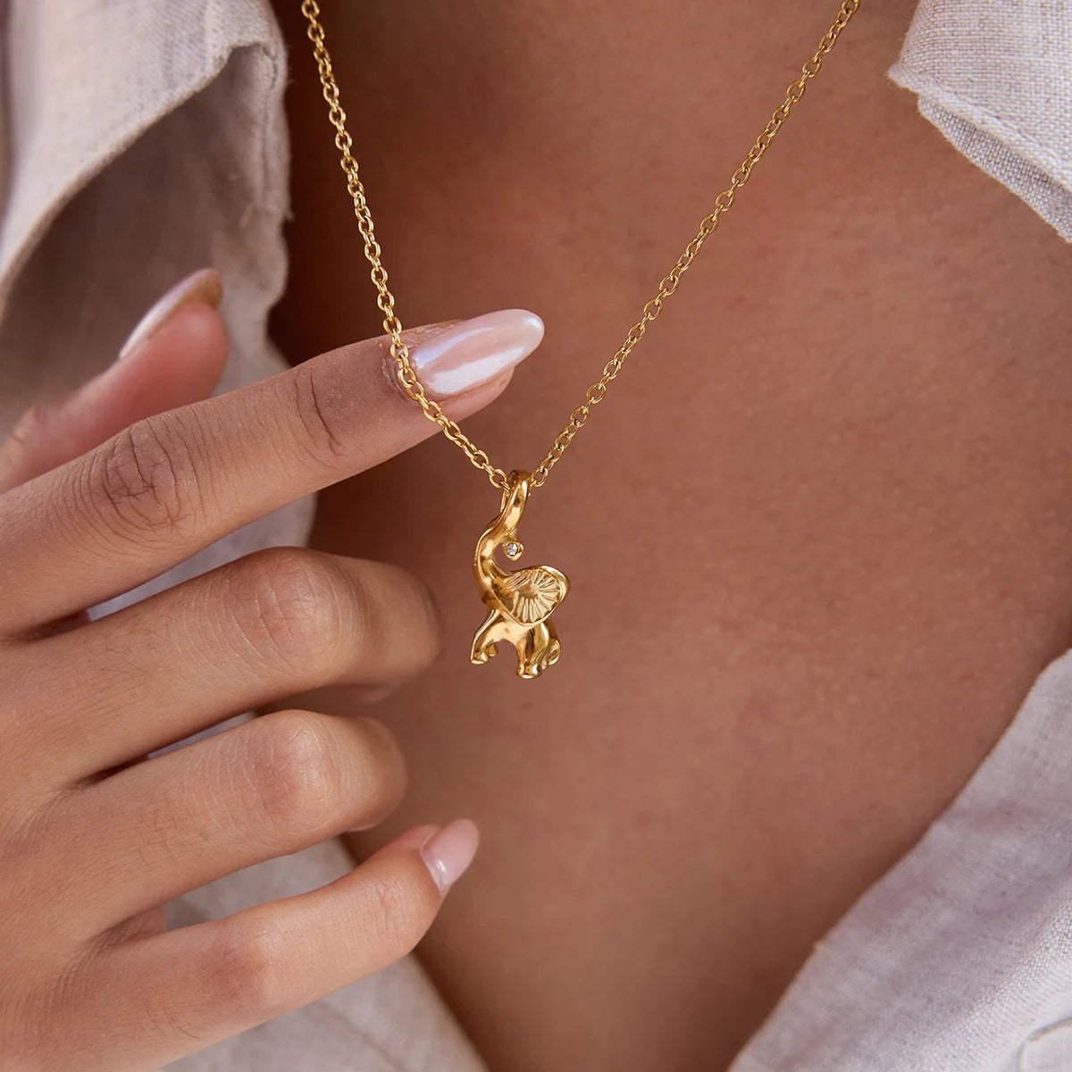 Golden elephant Necklace