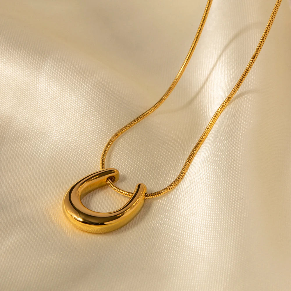 Ellen Golden Necklace