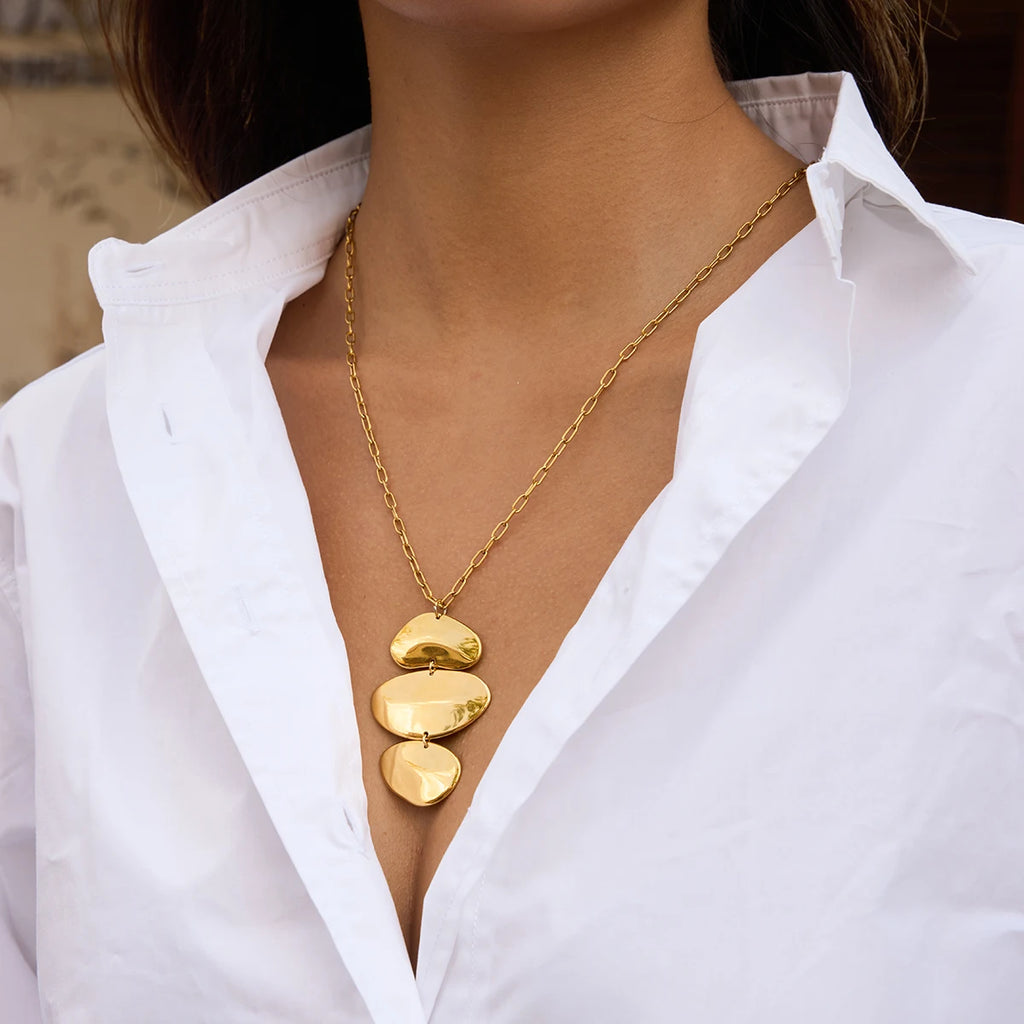 Golden Solea Necklace