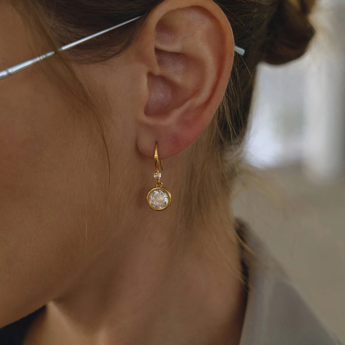 Sol Pearl Earrings