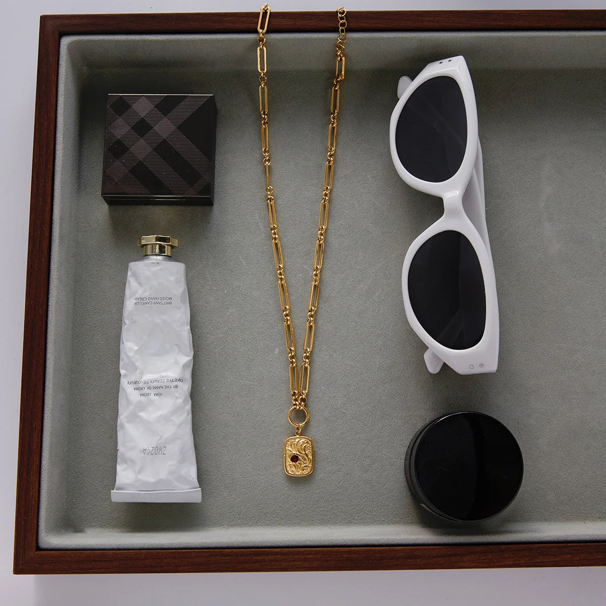 Mia Vintage Necklace