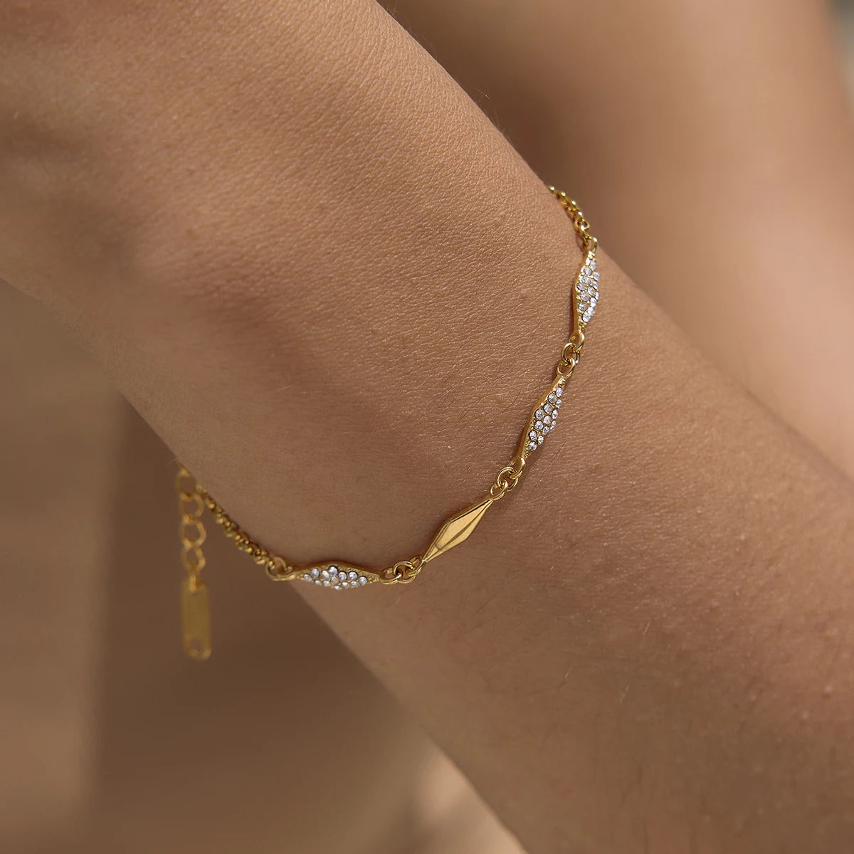 Golden Link Bracelet
