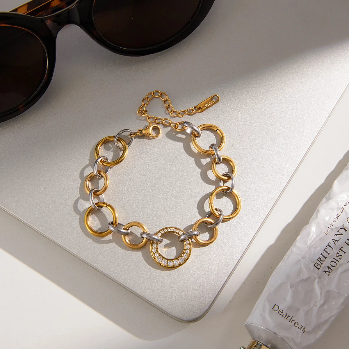 Luxe Circle Bracelet