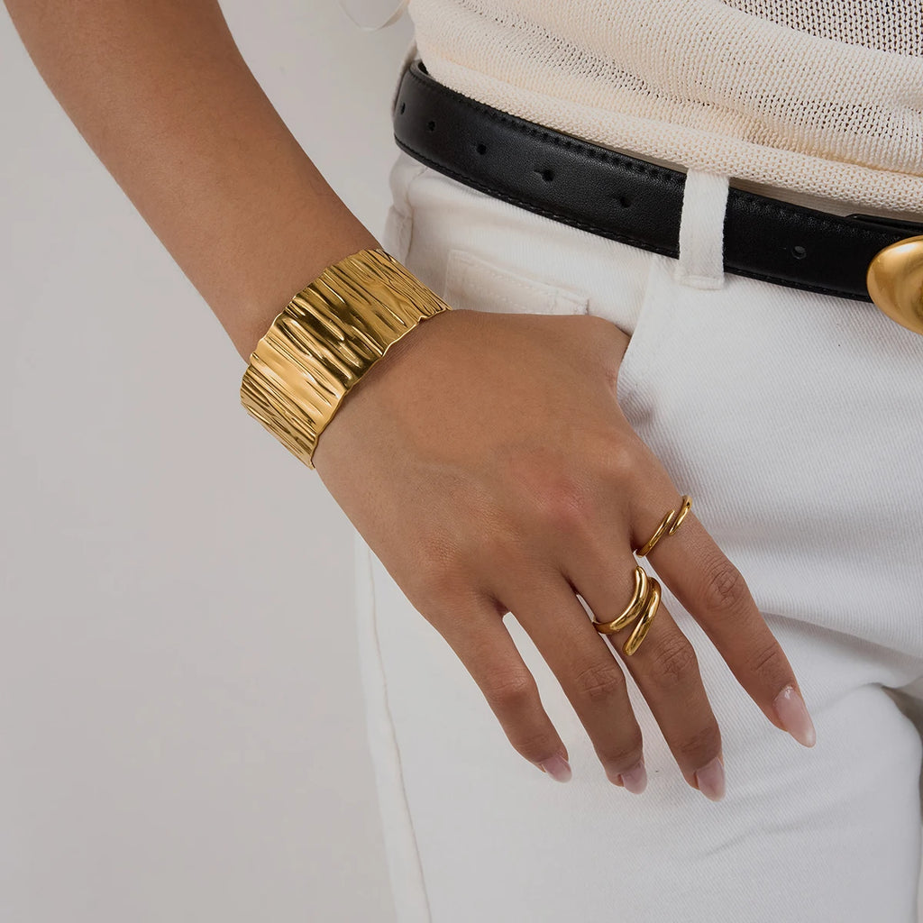 Imperia Golden Bracelet