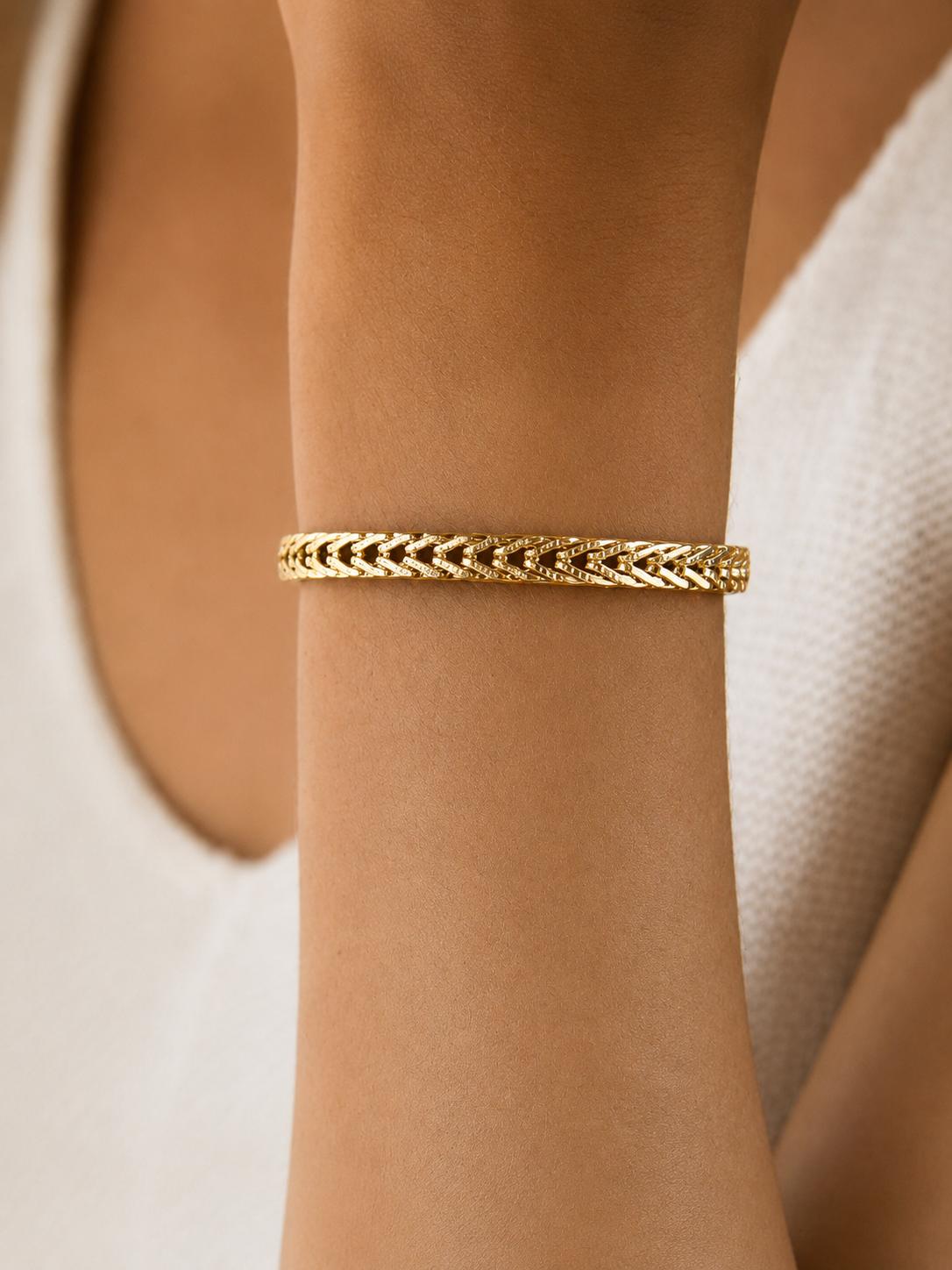 Aria Bracelet